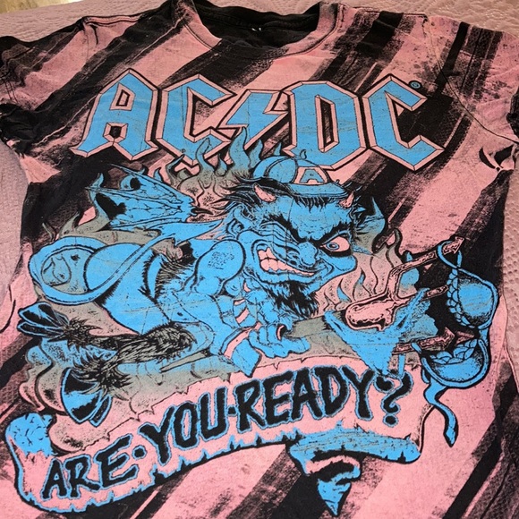 AC/DC T - Picture 2 of 3